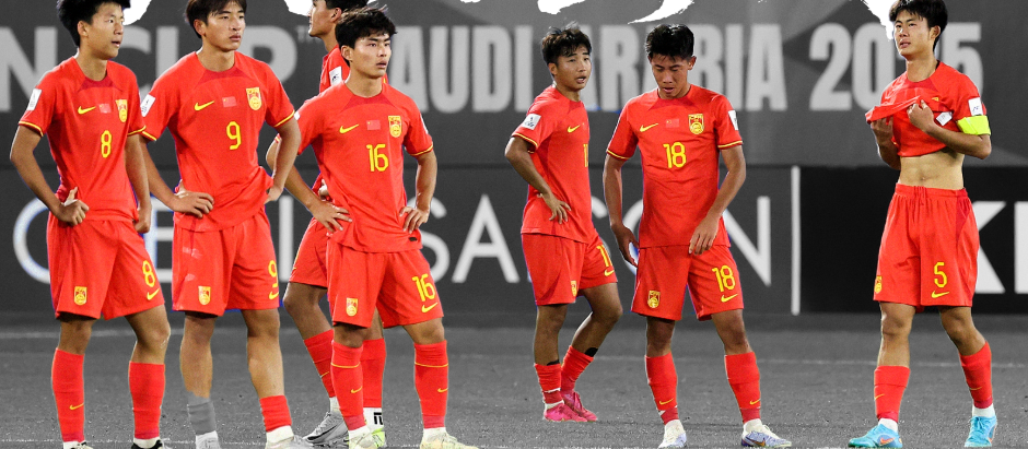 开云体育官网-凌晨0点！中国队冲击U17世界杯，晋级条件曝光，需日本队不放水